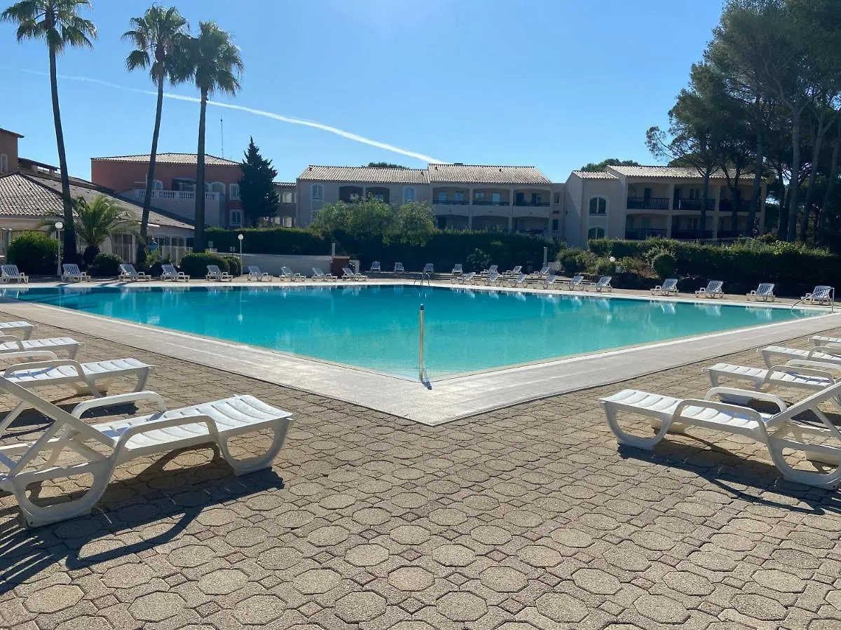 Domaine Valescure Appartement 1 Ou 2 Pieces Vue Jardin Ou Piscine location