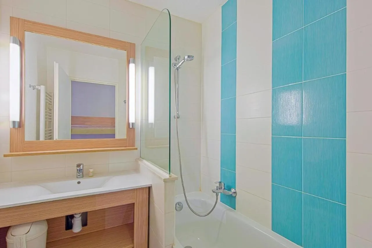Domaine Valescure Appartement 1 Ou 2 Pieces Vue Jardin Ou Piscine Saint-Raphaël 0*,