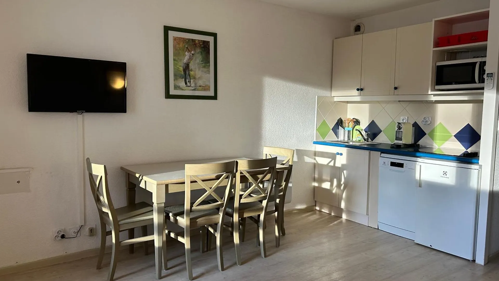 Domaine Valescure Appartement 1 Ou 2 Pieces Vue Jardin Ou Piscine Saint-Raphaël