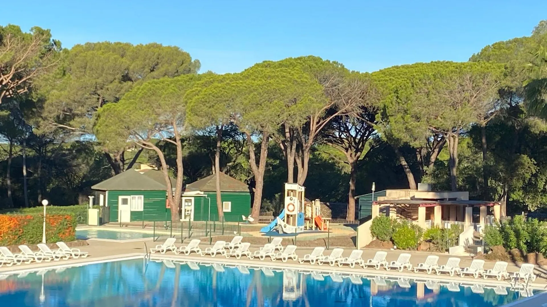 Domaine Valescure Appartement 1 Ou 2 Pieces Vue Jardin Ou Piscine Saint-Raphaël