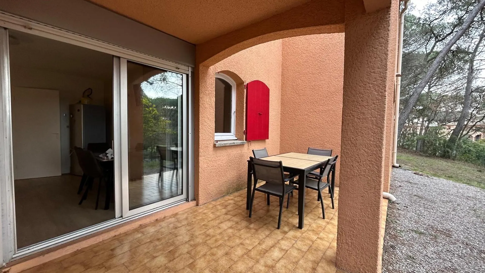 Domaine Valescure Appartement 1 Ou 2 Pieces Vue Jardin Ou Piscine Saint-Raphaël